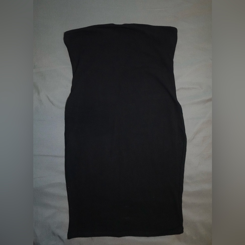 Elegant Black Strapless Dress